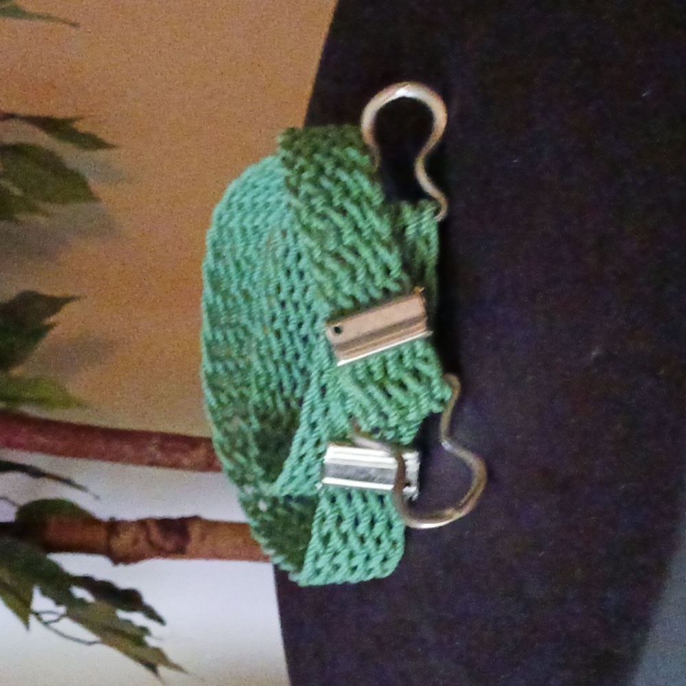 Vintage kelly green belt